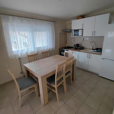 Borti Apartmán Zamárdi